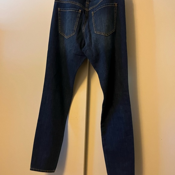 Cabi Jeans size 4 tapered legs 30 waist 30 inseam preowned - Picture 3 of 9